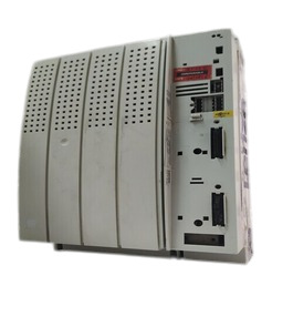 LENZE SERVO DRIVE E82EV223-4B201